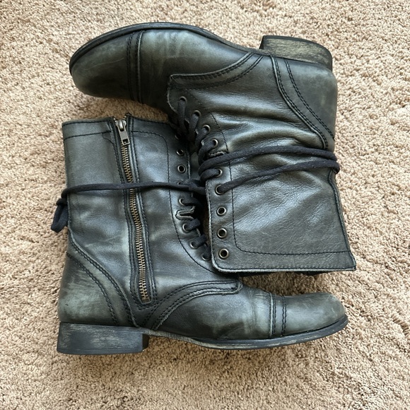 Steve Madden Women's Black Combat Boots - Picture 4 of 5